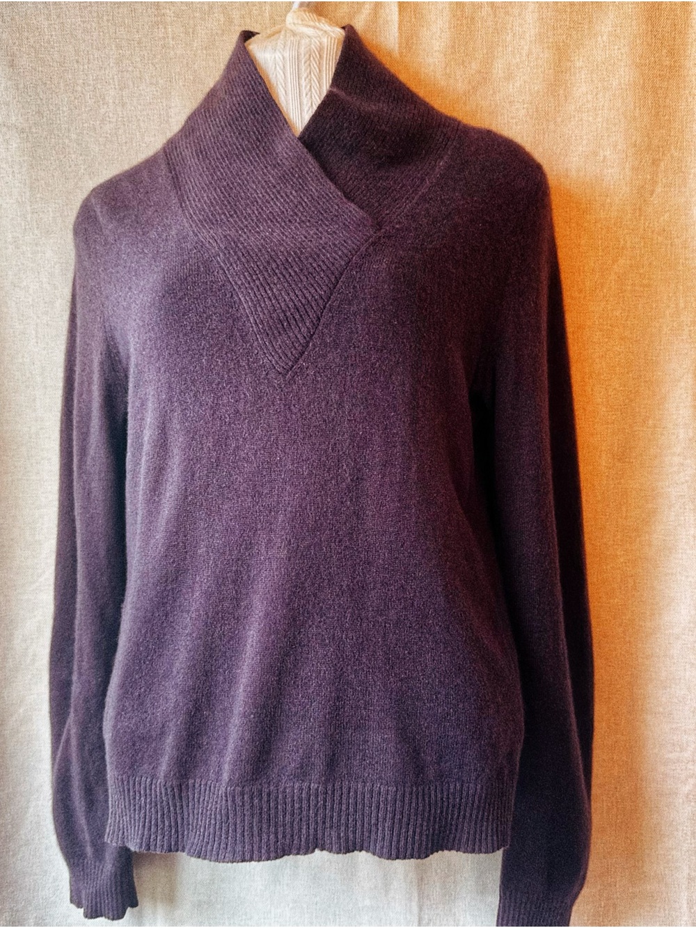 💜 100% Cashmere • Evelyn Cashmere • Midnight Plum • Shawl Collar